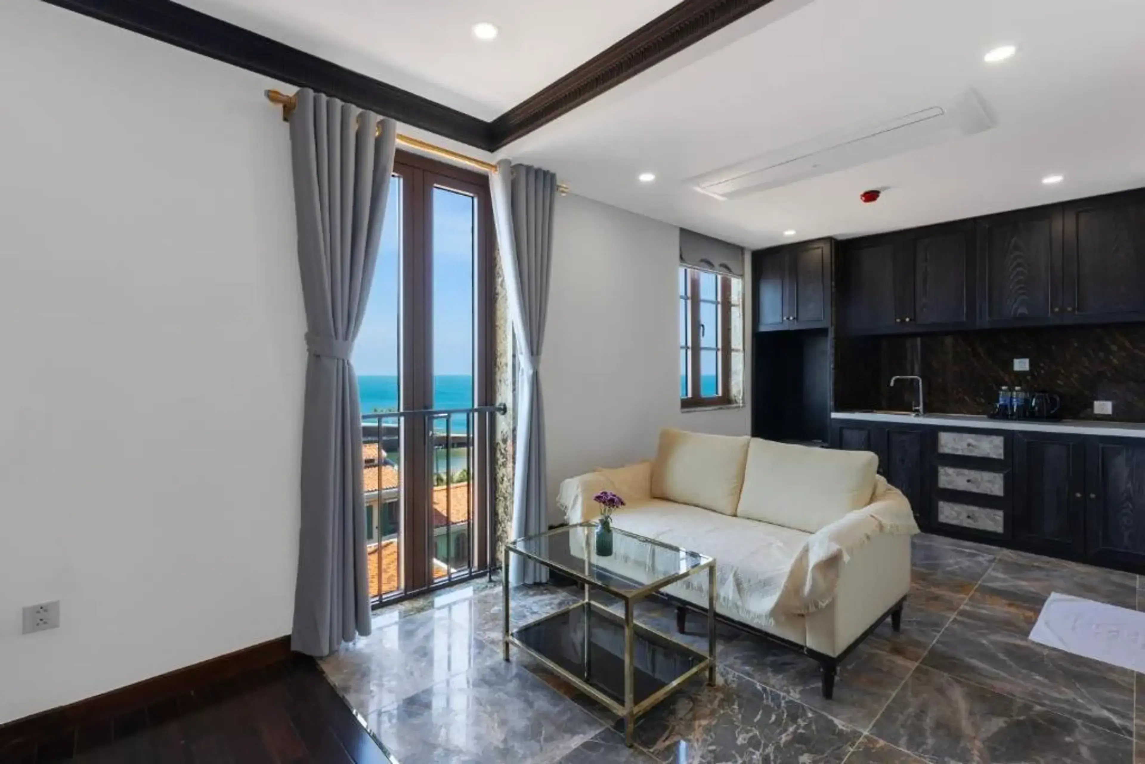 Suite with Sea View